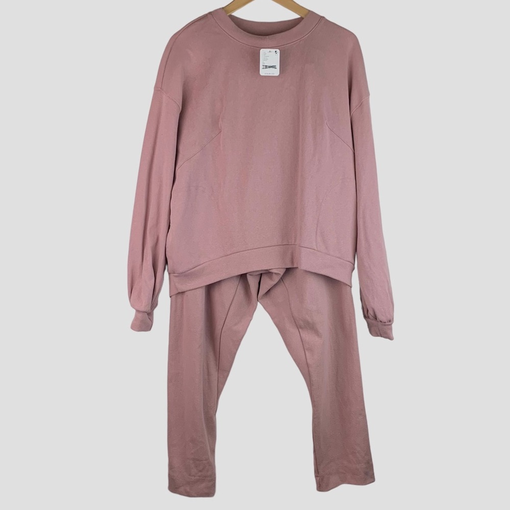 Women's Pink Sweater Set